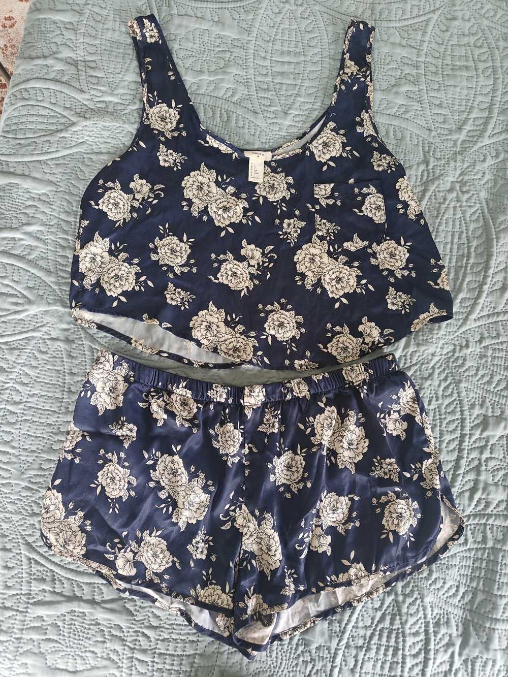 Forever 21 Navy and White Floral Satin Pajama Set